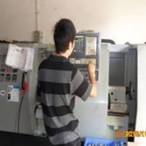 CNC Automatic Lathe